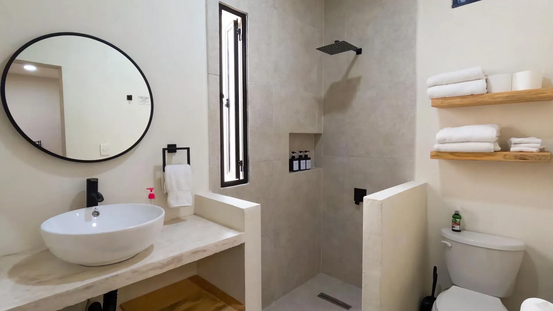 The Mermaid And The Pearl Boutique Hotel Isla Mujeres